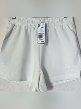adidas NWT All Season Off White Pull On Athletic Shorts Size Small